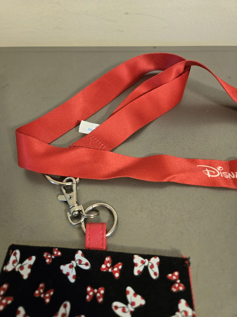 Disney Parks Minnie Mouse Lanyard Set